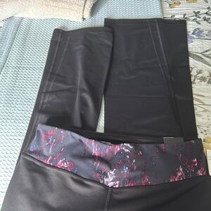 Black Leggings with Abstract Waistband